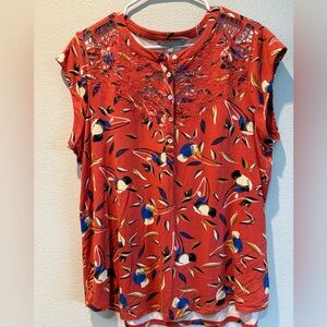 Daniel Rainn Tee Shirt Floral Partial Button Crochet Lace Womens XL